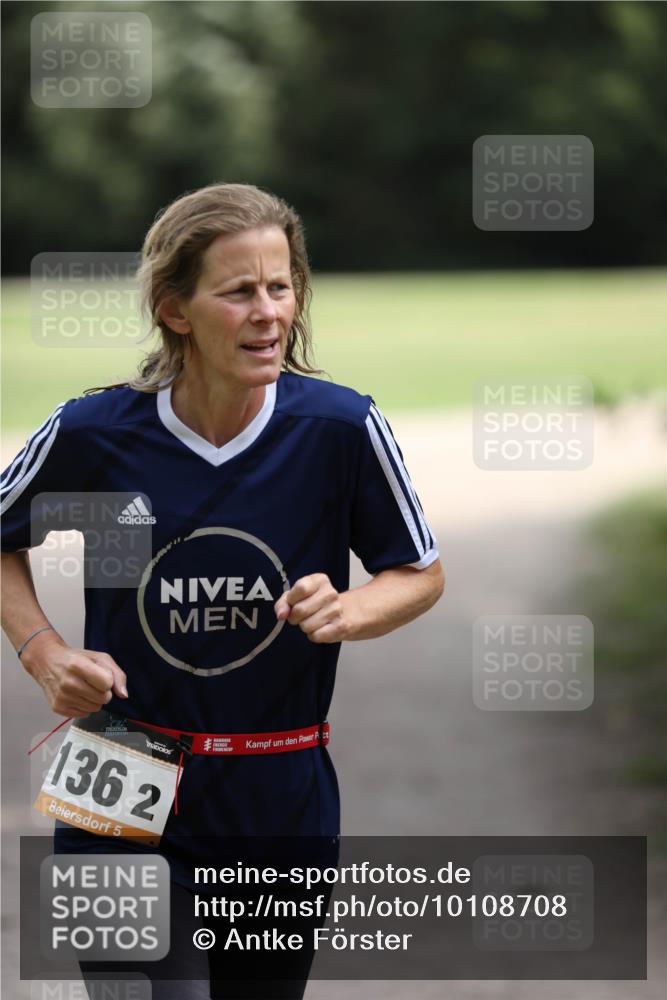 30.08.2026 - Elbe Triathlon Hamburg Antke Förster http://msf.ph/oto/10108708 30.08.2026 14:33:46 Laufen 136, 2, 5 meine-sportfotos.de