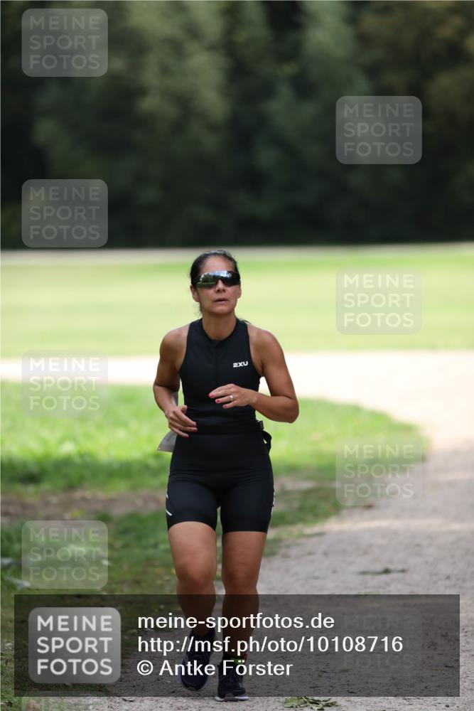 30.08.2026 - Elbe Triathlon Hamburg Antke Förster http://msf.ph/oto/10108716 30.08.2026 14:34:06 Laufen 2 meine-sportfotos.de