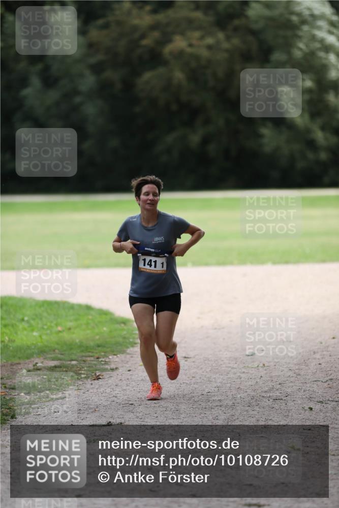 30.08.2026 - Elbe Triathlon Hamburg Antke Förster http://msf.ph/oto/10108726 30.08.2026 14:34:22 Laufen 141, 1 meine-sportfotos.de