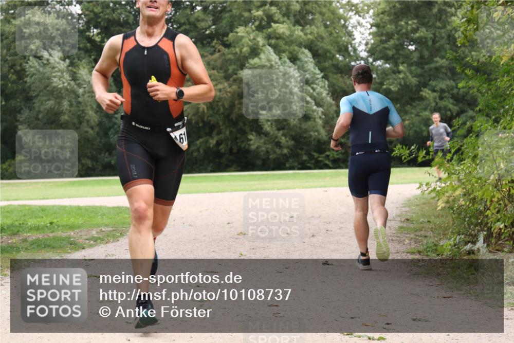 30.08.2026 - Elbe Triathlon Hamburg Antke Förster http://msf.ph/oto/10108737 30.08.2026 15:09:26 Laufen 61 meine-sportfotos.de