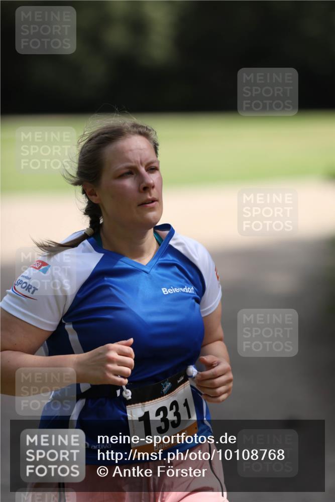 30.08.2026 - Elbe Triathlon Hamburg Antke Förster http://msf.ph/oto/10108768 30.08.2026 14:37:08 Laufen 1331, 2 meine-sportfotos.de