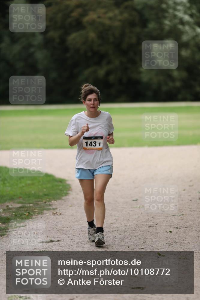 30.08.2026 - Elbe Triathlon Hamburg Antke Förster http://msf.ph/oto/10108772 30.08.2026 14:44:45 Laufen 143, 1 meine-sportfotos.de