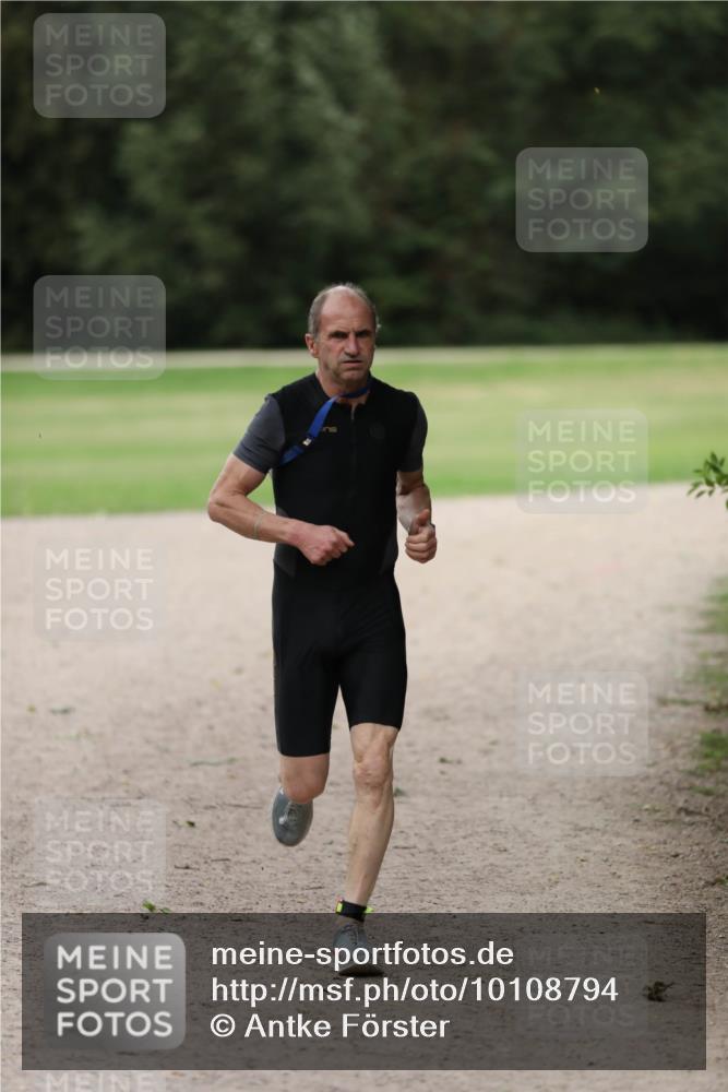 30.08.2026 - Elbe Triathlon Hamburg Antke Förster http://msf.ph/oto/10108794 30.08.2026 14:54:53 Laufen  meine-sportfotos.de