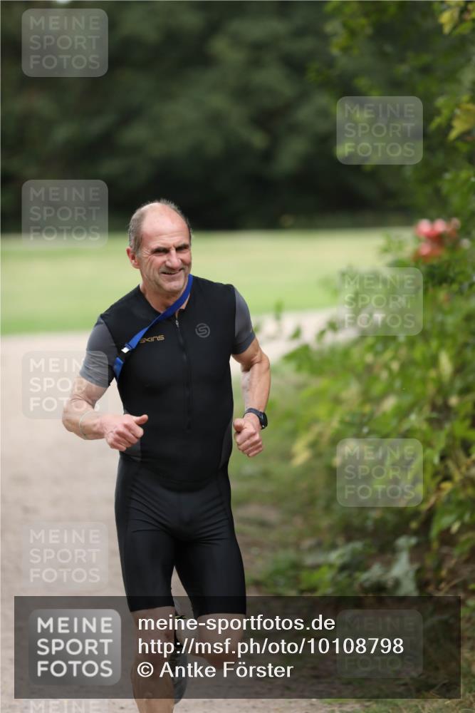 30.08.2026 - Elbe Triathlon Hamburg Antke Förster http://msf.ph/oto/10108798 30.08.2026 14:54:54 Laufen  meine-sportfotos.de