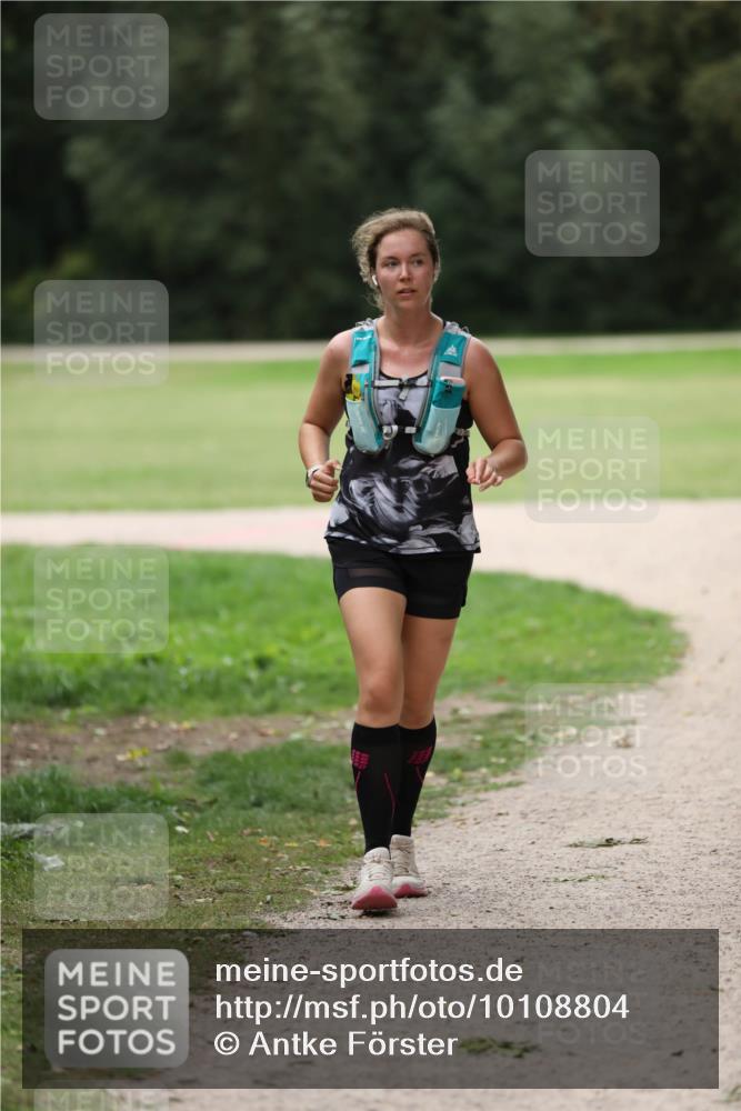 30.08.2026 - Elbe Triathlon Hamburg Antke Förster http://msf.ph/oto/10108804 30.08.2026 14:57:40 Laufen  meine-sportfotos.de