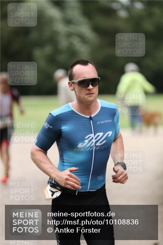 30.08.2026 - Elbe Triathlon Hamburg Antke Förster http://msf.ph/oto/10108836 30.08.2026 14:58:26 Laufen 3, 3 meine-sportfotos.de