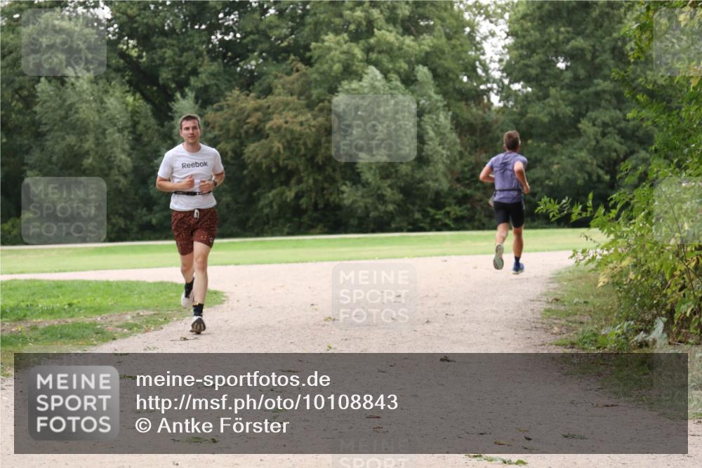 30.08.2026 - Elbe Triathlon Hamburg Antke Förster http://msf.ph/oto/10108843 30.08.2026 15:13:03 Laufen  meine-sportfotos.de