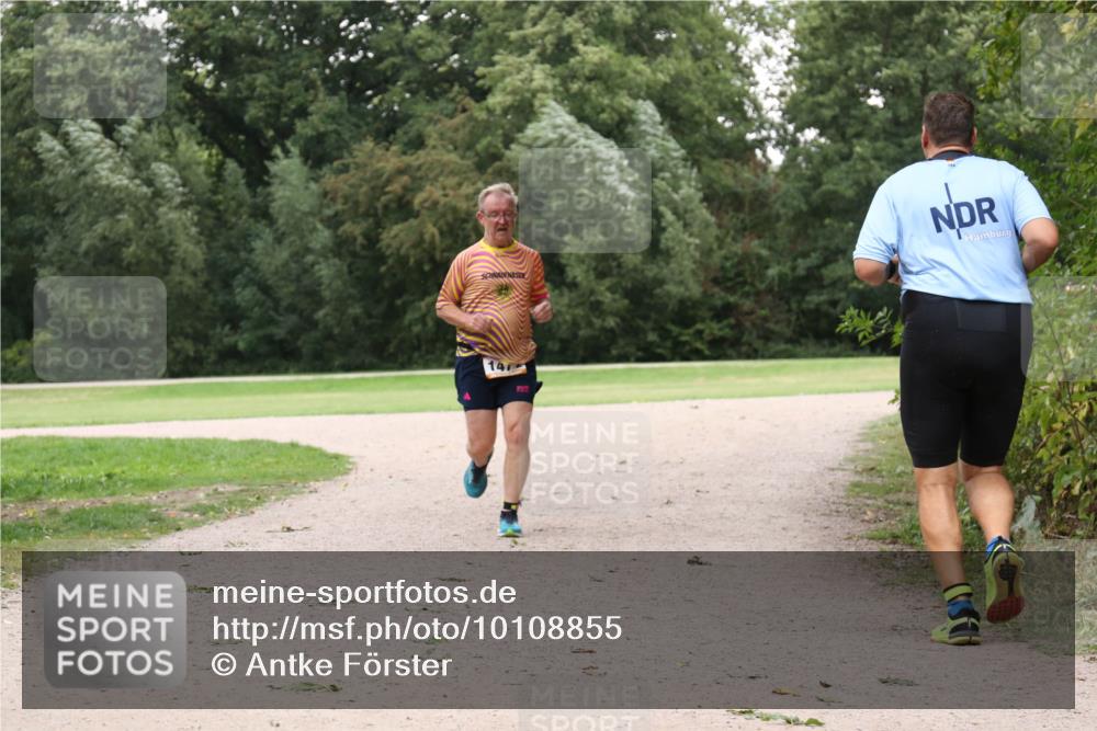 30.08.2026 - Elbe Triathlon Hamburg Antke Förster http://msf.ph/oto/10108855 30.08.2026 15:14:28 Laufen  meine-sportfotos.de