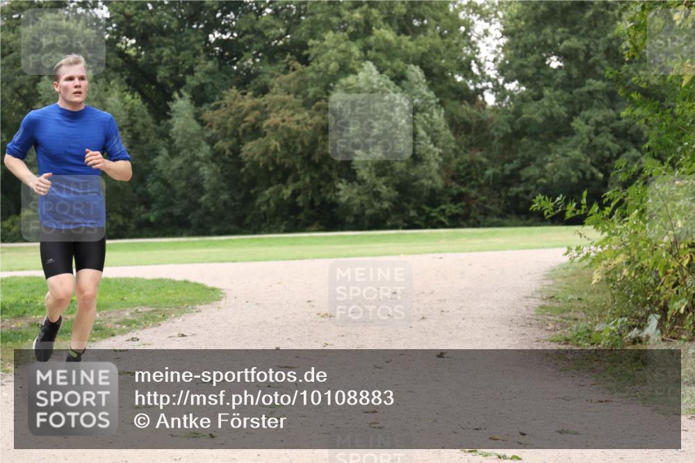 30.08.2026 - Elbe Triathlon Hamburg Antke Förster http://msf.ph/oto/10108883 30.08.2026 15:16:55 Laufen  meine-sportfotos.de