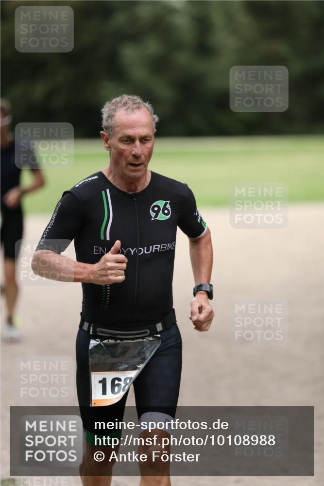 30.08.2026 - Elbe Triathlon Hamburg Antke Förster http://msf.ph/oto/10108988 30.08.2026 15:04:05 Laufen 96, 168 meine-sportfotos.de