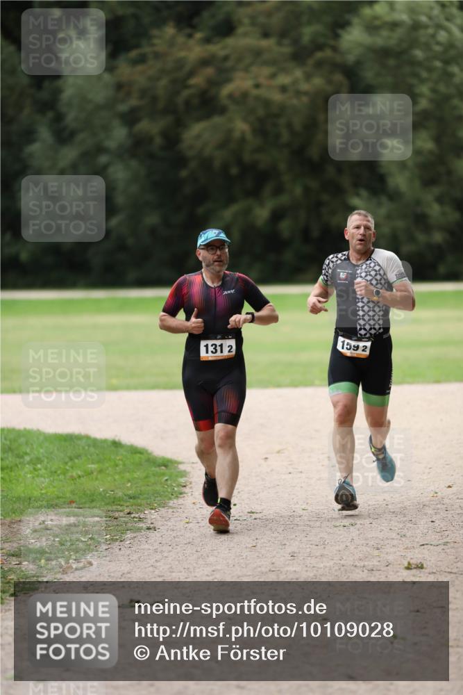 30.08.2026 - Elbe Triathlon Hamburg Antke Förster http://msf.ph/oto/10109028 30.08.2026 15:05:25 Laufen 131, 2, 159, 2 meine-sportfotos.de