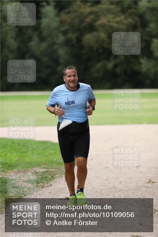 30.08.2026 - Elbe Triathlon Hamburg Antke Förster http://msf.ph/oto/10109056 30.08.2026 15:06:47 Laufen  meine-sportfotos.de
