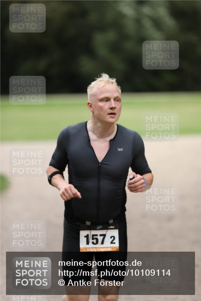 30.08.2026 - Elbe Triathlon Hamburg Antke Förster http://msf.ph/oto/10109114 30.08.2026 15:07:59 Laufen 157, 2 meine-sportfotos.de