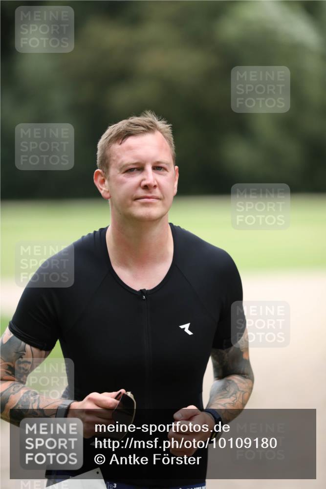30.08.2026 - Elbe Triathlon Hamburg Antke Förster http://msf.ph/oto/10109180 30.08.2026 15:10:55 Laufen  meine-sportfotos.de