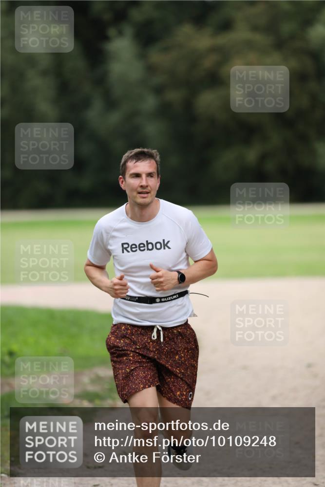 30.08.2026 - Elbe Triathlon Hamburg Antke Förster http://msf.ph/oto/10109248 30.08.2026 15:13:06 Laufen  meine-sportfotos.de