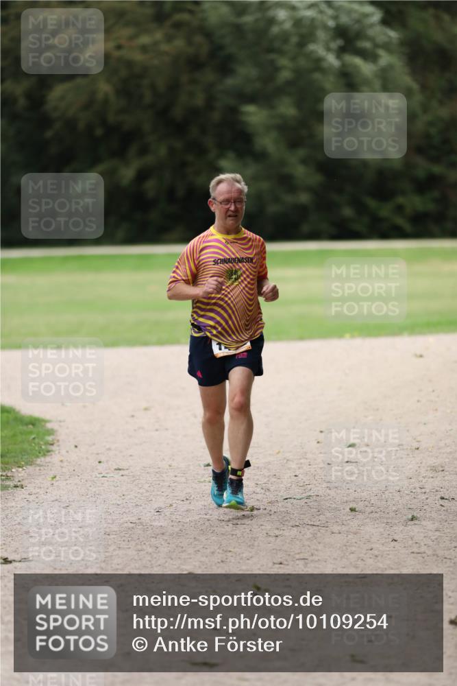 30.08.2026 - Elbe Triathlon Hamburg Antke Förster http://msf.ph/oto/10109254 30.08.2026 15:14:28 Laufen  meine-sportfotos.de