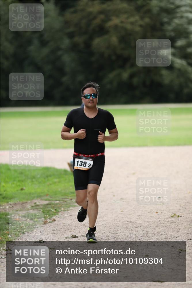 30.08.2026 - Elbe Triathlon Hamburg Antke Förster http://msf.ph/oto/10109304 30.08.2026 15:20:15 Laufen 138, 2, 7 meine-sportfotos.de