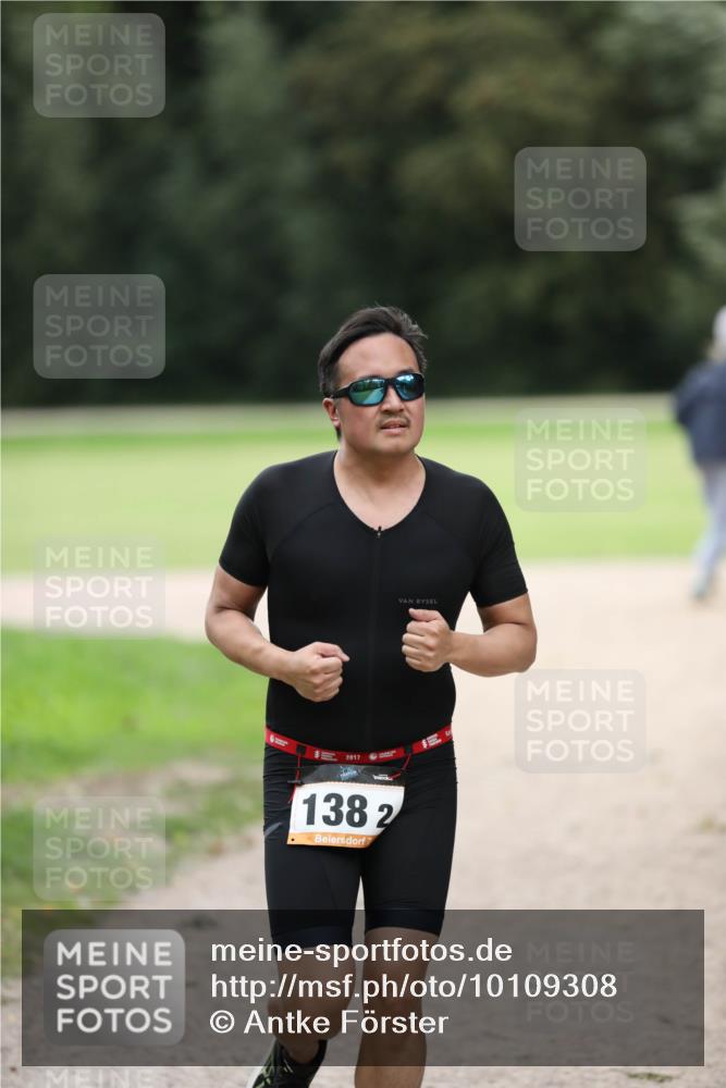 30.08.2026 - Elbe Triathlon Hamburg Antke Förster http://msf.ph/oto/10109308 30.08.2026 15:20:17 Laufen 2017, 138, 2, 7 meine-sportfotos.de