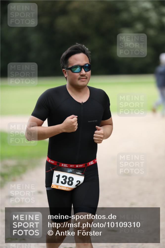 30.08.2026 - Elbe Triathlon Hamburg Antke Förster http://msf.ph/oto/10109310 30.08.2026 15:20:18 Laufen 2017, 1382 meine-sportfotos.de