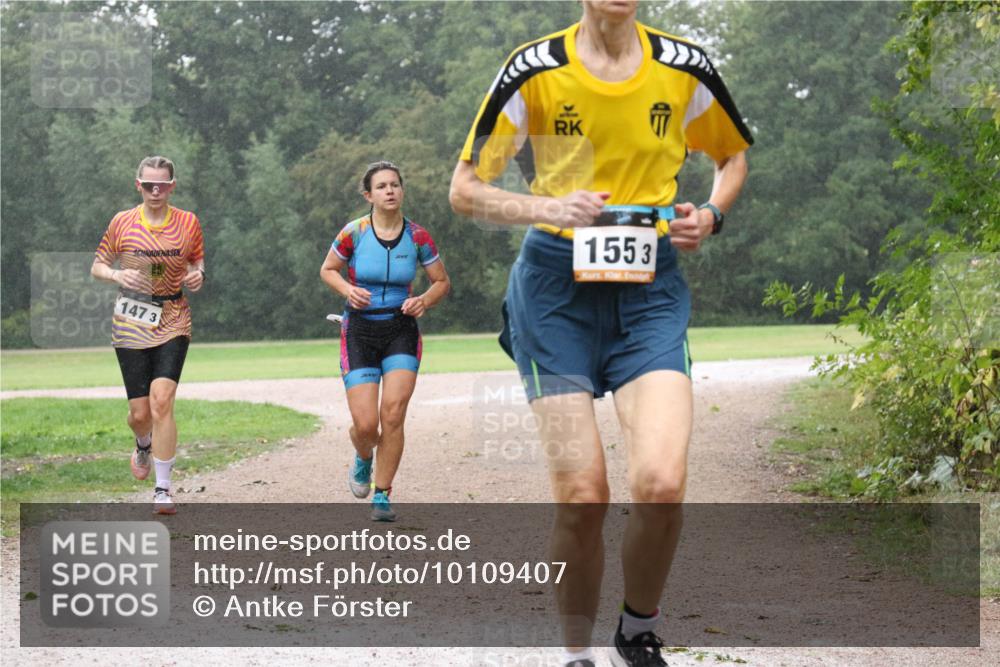30.08.2026 - Elbe Triathlon Hamburg Antke Förster http://msf.ph/oto/10109407 30.08.2026 15:59:05 Laufen 147, 3, 1553 meine-sportfotos.de