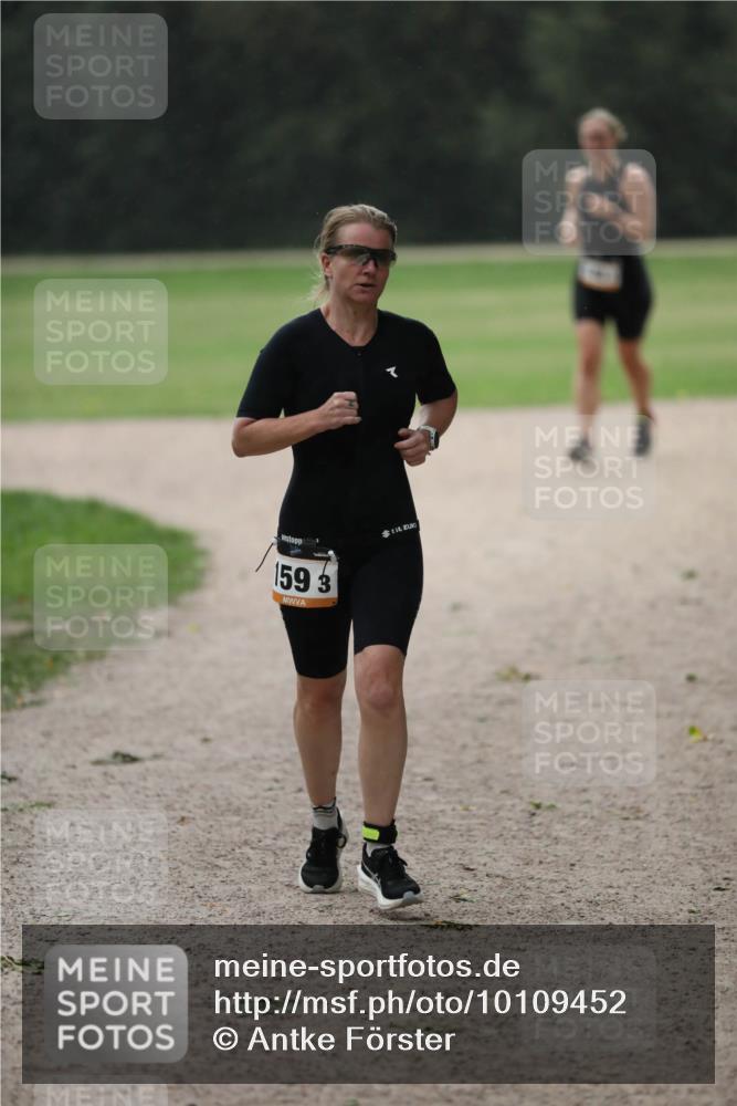 30.08.2026 - Elbe Triathlon Hamburg Antke Förster http://msf.ph/oto/10109452 30.08.2026 15:39:44 Laufen 159, 3 meine-sportfotos.de