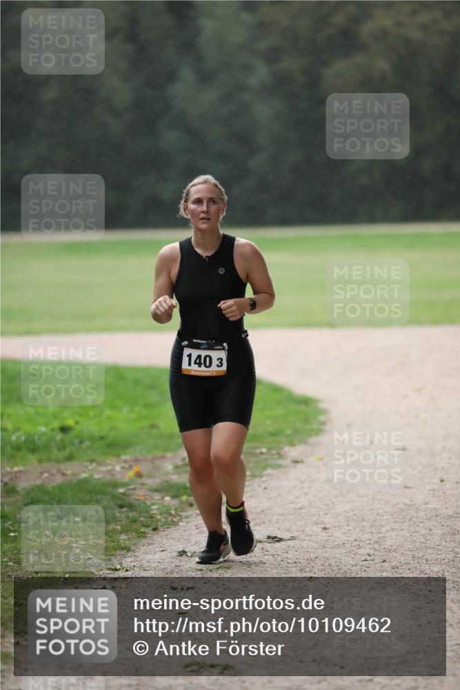 30.08.2026 - Elbe Triathlon Hamburg Antke Förster http://msf.ph/oto/10109462 30.08.2026 15:39:48 Laufen 140, 3, 9 meine-sportfotos.de