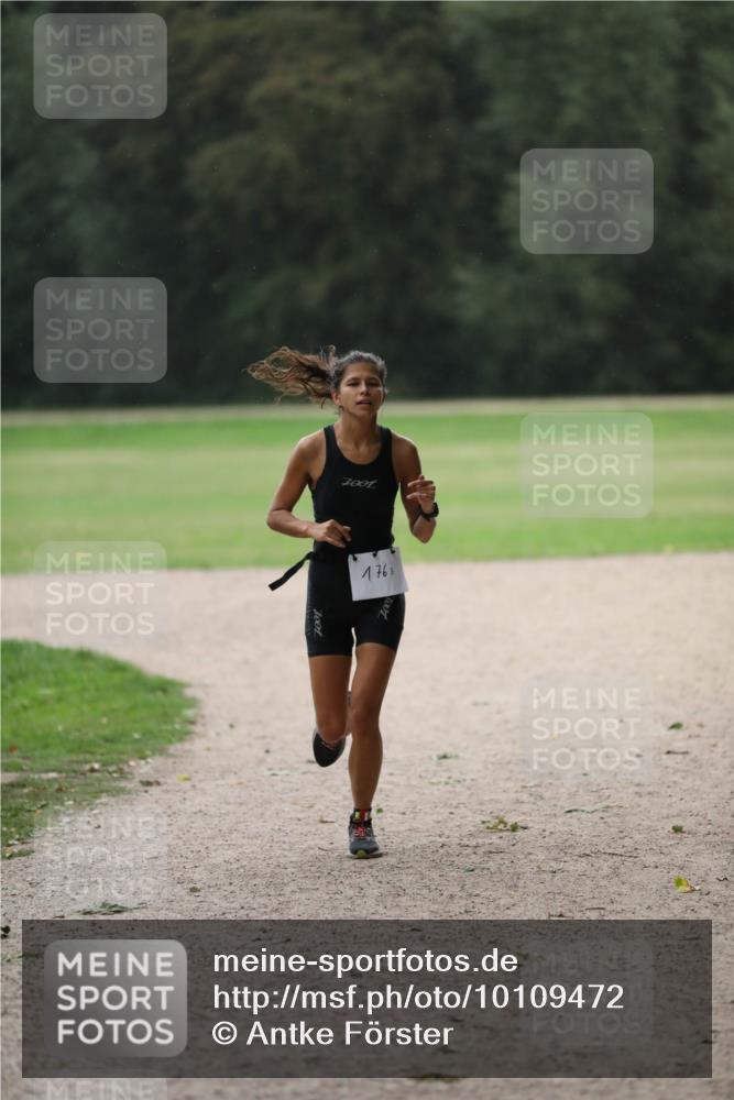 30.08.2026 - Elbe Triathlon Hamburg Antke Förster http://msf.ph/oto/10109472 30.08.2026 15:40:28 Laufen 1763 meine-sportfotos.de