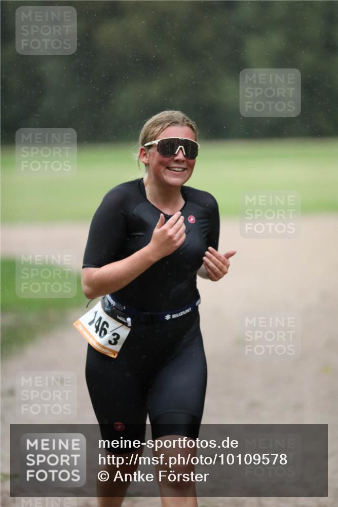 30.08.2026 - Elbe Triathlon Hamburg Antke Förster http://msf.ph/oto/10109578 30.08.2026 15:44:02 Laufen 46, 3 meine-sportfotos.de