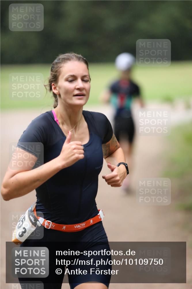 30.08.2026 - Elbe Triathlon Hamburg Antke Förster http://msf.ph/oto/10109750 30.08.2026 15:53:00 Laufen  meine-sportfotos.de