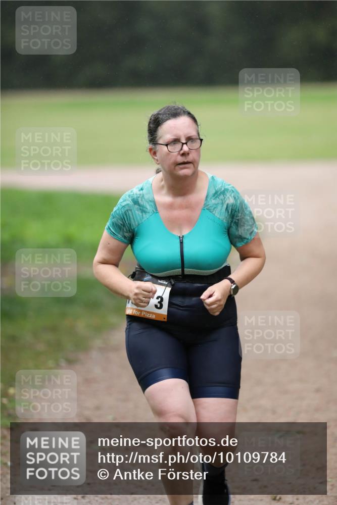 30.08.2026 - Elbe Triathlon Hamburg Antke Förster http://msf.ph/oto/10109784 30.08.2026 15:57:09 Laufen 3 meine-sportfotos.de