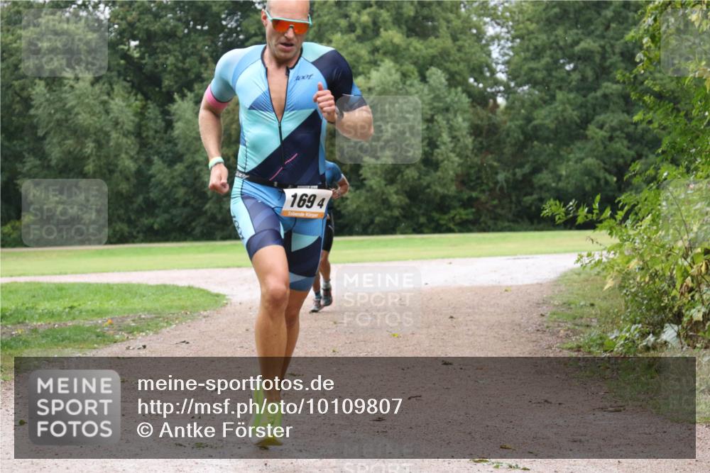 30.08.2026 - Elbe Triathlon Hamburg Antke Förster http://msf.ph/oto/10109807 30.08.2026 16:26:38 Laufen 1001, 1694 meine-sportfotos.de