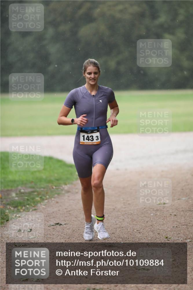 30.08.2026 - Elbe Triathlon Hamburg Antke Förster http://msf.ph/oto/10109884 30.08.2026 16:07:08 Laufen 143, 3 meine-sportfotos.de