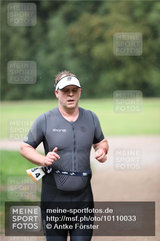 30.08.2026 - Elbe Triathlon Hamburg Antke Förster http://msf.ph/oto/10110033 30.08.2026 16:20:58 Laufen 34 meine-sportfotos.de