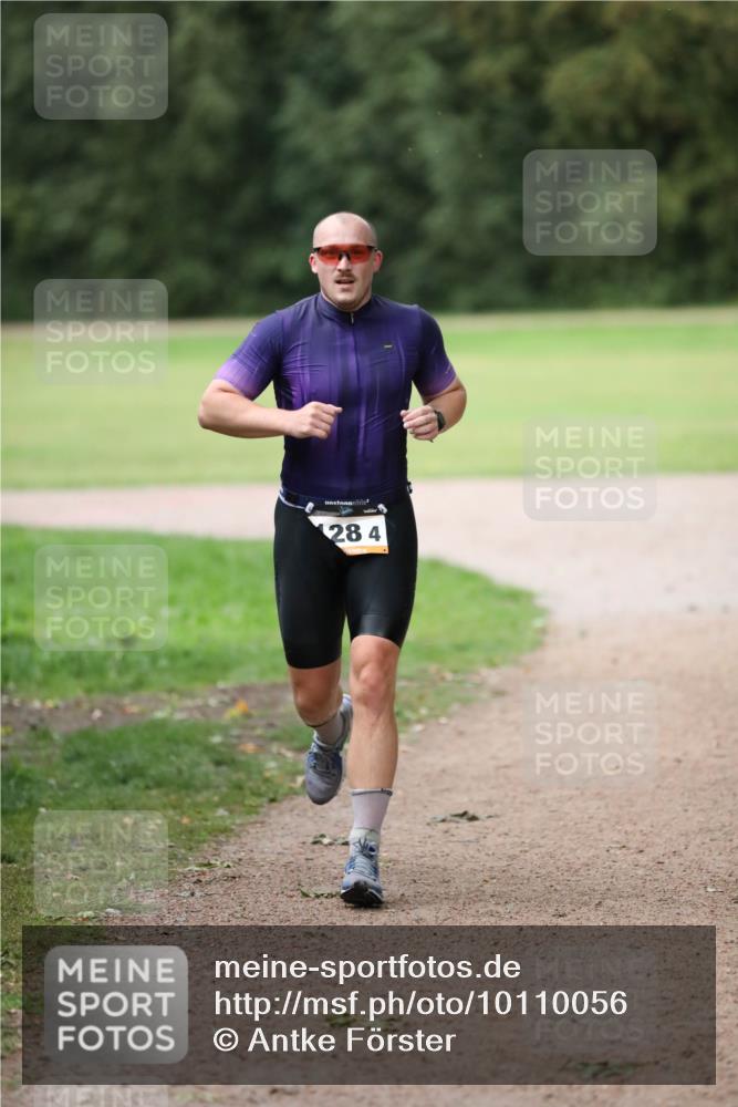 30.08.2026 - Elbe Triathlon Hamburg Antke Förster http://msf.ph/oto/10110056 30.08.2026 16:22:46 Laufen 28, 4 meine-sportfotos.de
