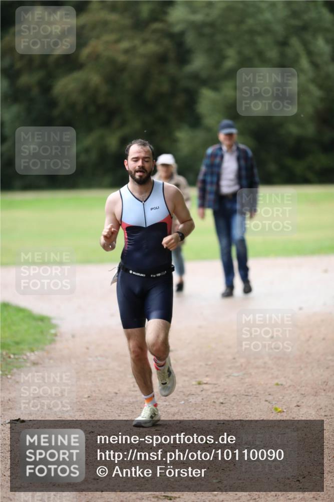 30.08.2026 - Elbe Triathlon Hamburg Antke Förster http://msf.ph/oto/10110090 30.08.2026 16:25:44 Laufen  meine-sportfotos.de