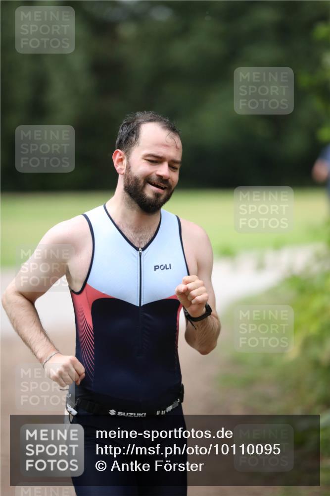 30.08.2026 - Elbe Triathlon Hamburg Antke Förster http://msf.ph/oto/10110095 30.08.2026 16:25:46 Laufen  meine-sportfotos.de