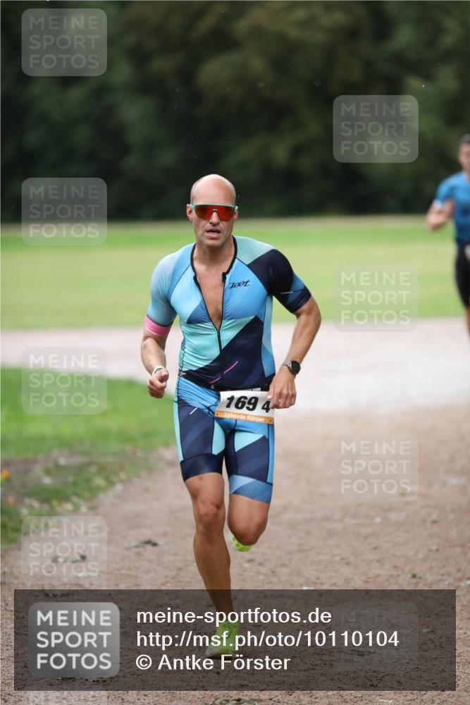 30.08.2026 - Elbe Triathlon Hamburg Antke Förster http://msf.ph/oto/10110104 30.08.2026 16:26:37 Laufen 100, 169, 4 meine-sportfotos.de