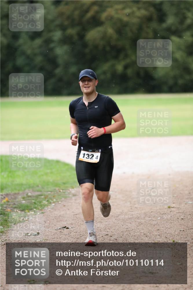 30.08.2026 - Elbe Triathlon Hamburg Antke Förster http://msf.ph/oto/10110114 30.08.2026 16:27:08 Laufen 1324, 10 meine-sportfotos.de
