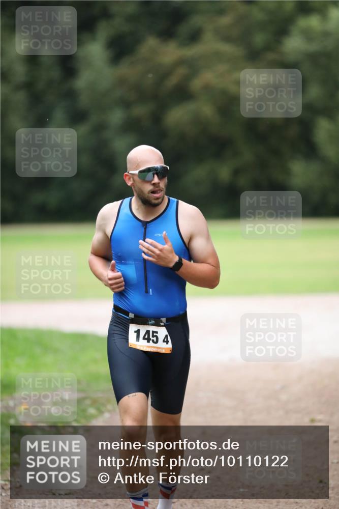 30.08.2026 - Elbe Triathlon Hamburg Antke Förster http://msf.ph/oto/10110122 30.08.2026 16:28:49 Laufen 145, 4 meine-sportfotos.de