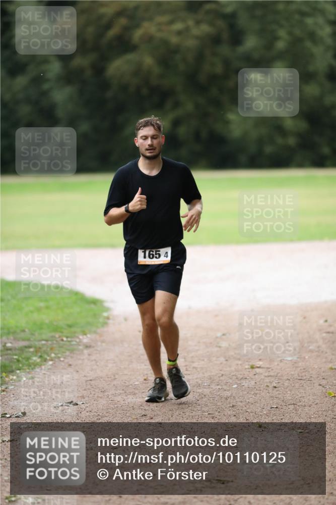 30.08.2026 - Elbe Triathlon Hamburg Antke Förster http://msf.ph/oto/10110125 30.08.2026 16:29:21 Laufen 165, 4 meine-sportfotos.de