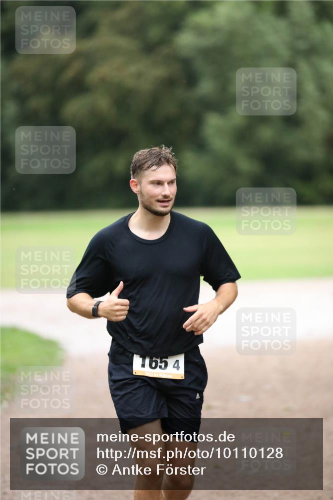 30.08.2026 - Elbe Triathlon Hamburg Antke Förster http://msf.ph/oto/10110128 30.08.2026 16:29:23 Laufen 165, 4 meine-sportfotos.de