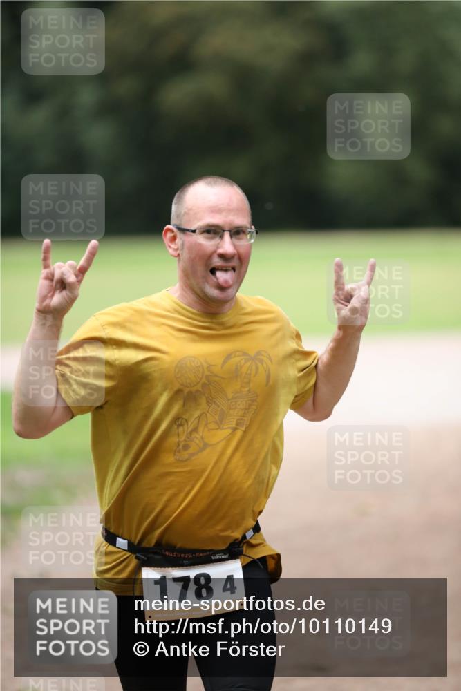 30.08.2026 - Elbe Triathlon Hamburg Antke Förster http://msf.ph/oto/10110149 30.08.2026 16:31:11 Laufen 178, 4 meine-sportfotos.de