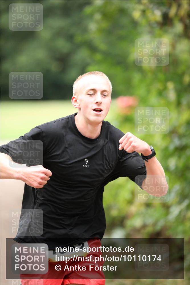 30.08.2026 - Elbe Triathlon Hamburg Antke Förster http://msf.ph/oto/10110174 30.08.2026 16:39:25 Laufen 730, 2, 5 meine-sportfotos.de