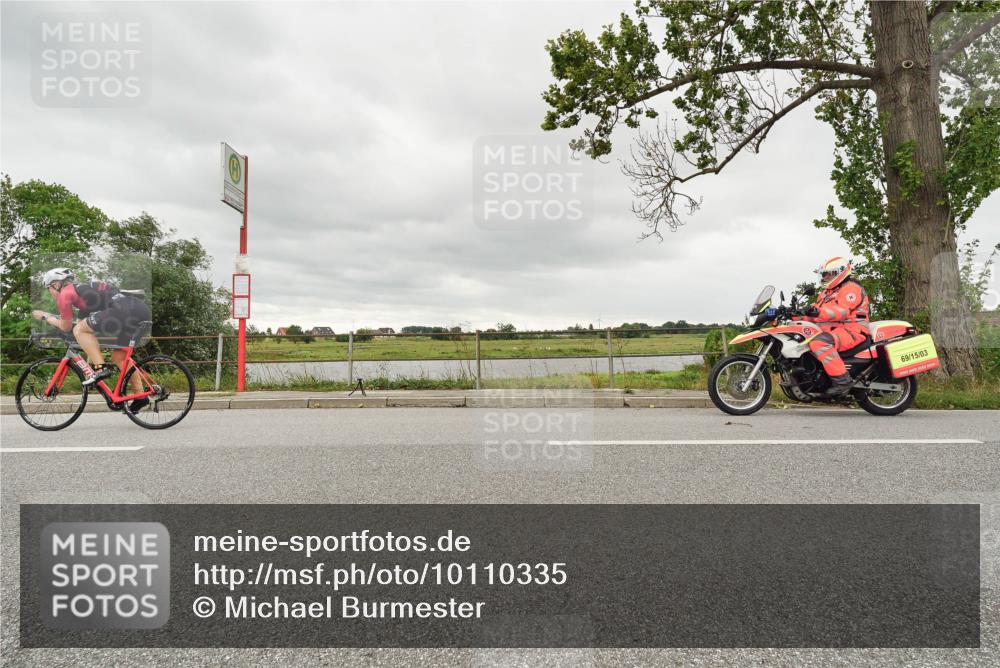 30.08.2026 - Elbe Triathlon Hamburg Michael Burmester http://msf.ph/oto/10110335 30.08.2026 14:16:11 Radfahren 69, 15, 03 meine-sportfotos.de