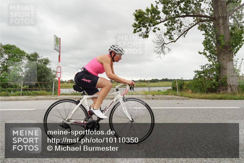 30.08.2026 - Elbe Triathlon Hamburg Michael Burmester http://msf.ph/oto/10110350 30.08.2026 14:17:04 Radfahren  meine-sportfotos.de