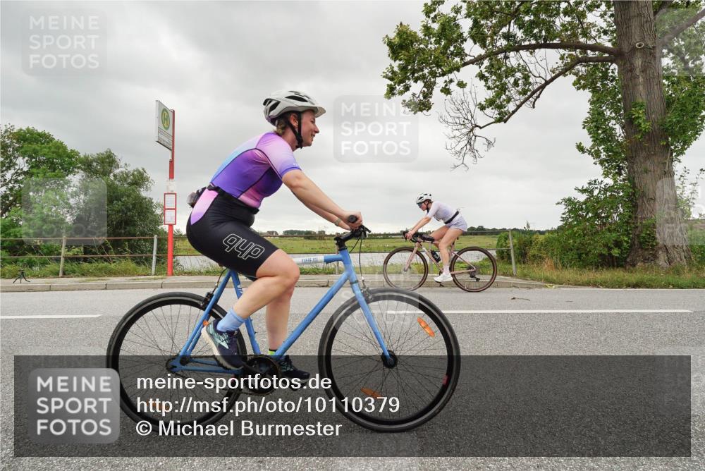 30.08.2026 - Elbe Triathlon Hamburg Michael Burmester http://msf.ph/oto/10110379 30.08.2026 14:18:54 Radfahren 94 meine-sportfotos.de