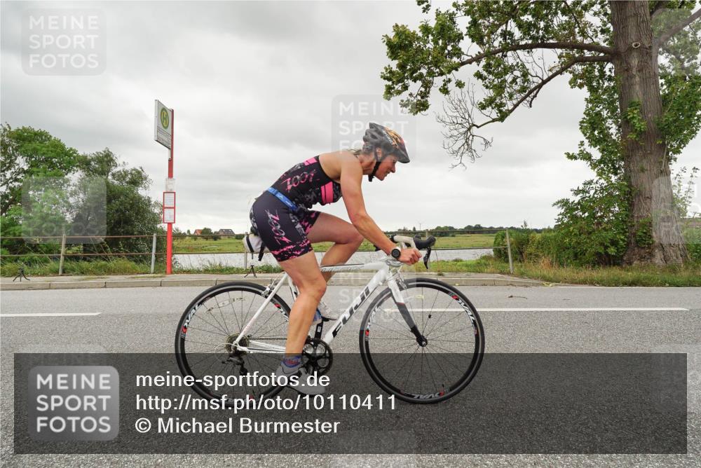 30.08.2026 - Elbe Triathlon Hamburg Michael Burmester http://msf.ph/oto/10110411 30.08.2026 14:21:02 Radfahren 17002, 7007 meine-sportfotos.de