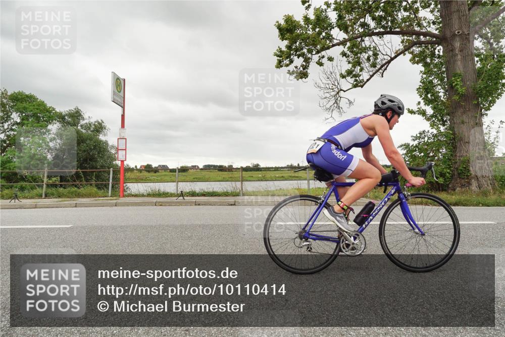 30.08.2026 - Elbe Triathlon Hamburg Michael Burmester http://msf.ph/oto/10110414 30.08.2026 14:21:04 Radfahren  meine-sportfotos.de