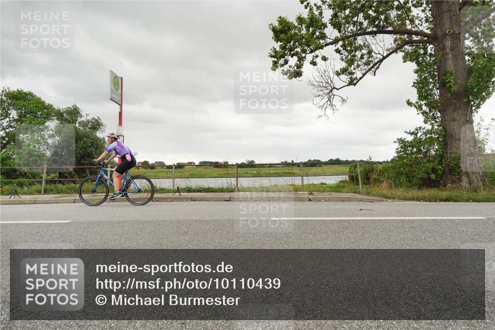 30.08.2026 - Elbe Triathlon Hamburg Michael Burmester http://msf.ph/oto/10110439 30.08.2026 14:23:05 Radfahren  meine-sportfotos.de