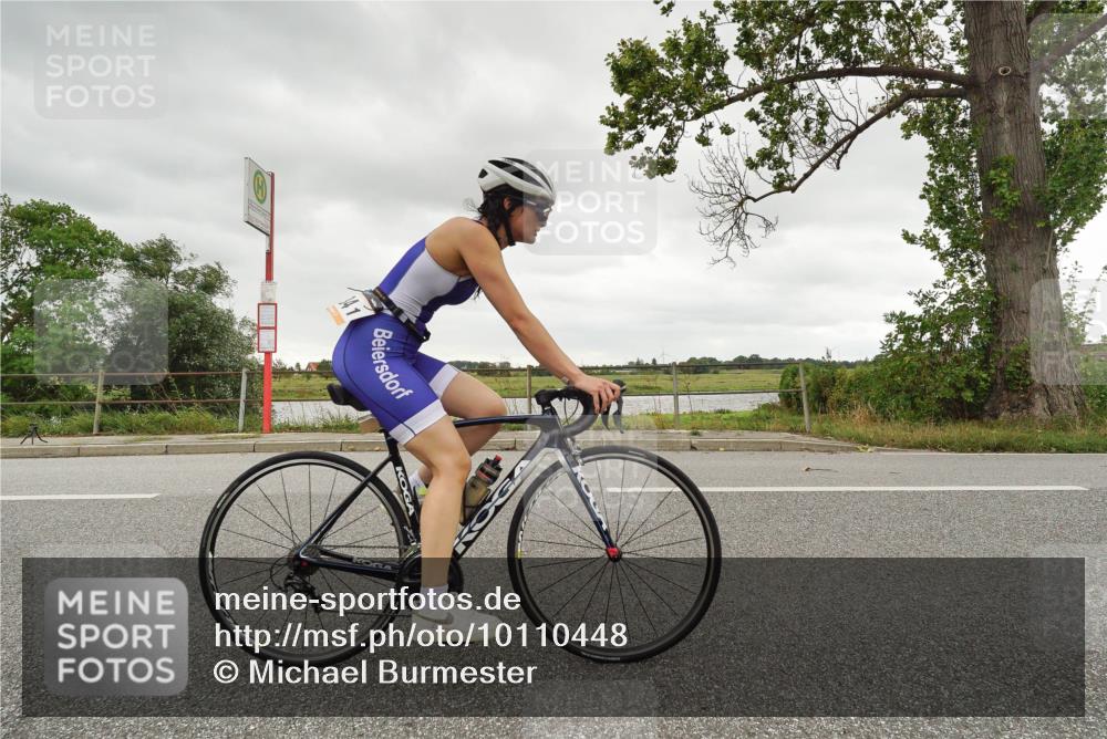 30.08.2026 - Elbe Triathlon Hamburg Michael Burmester http://msf.ph/oto/10110448 30.08.2026 14:24:09 Radfahren  meine-sportfotos.de